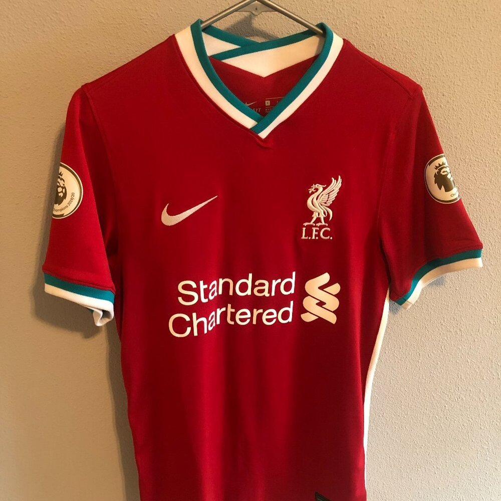 Sadio Mane 20/21 Nike Stadium Kit - Picture 2 of 5